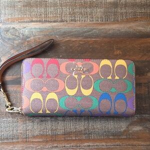 Coach Colorful Signature Zip Wallet
